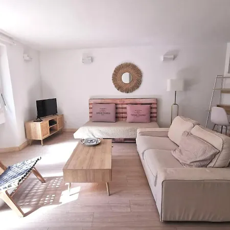 Golden - Equipe - Clim - Wifi - A Pied - Centre - Plages * Saint-Raphael (Var)